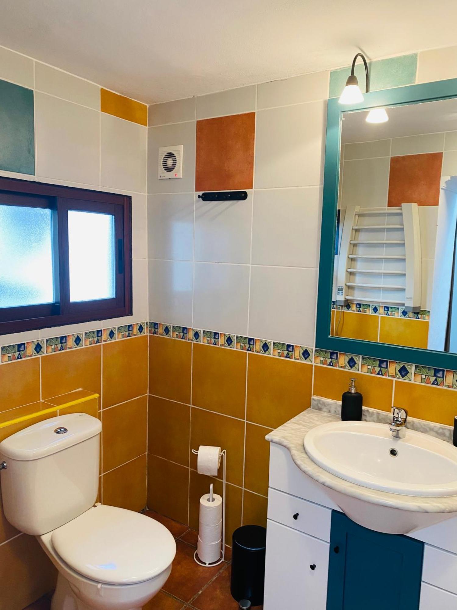 Room With Bathroom In Private House Casa Mar Торрокс-Коста Экстерьер фото